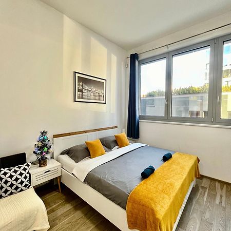 Vit Apartment - Free Parking - O2 Arena Praga Zewnętrze zdjęcie