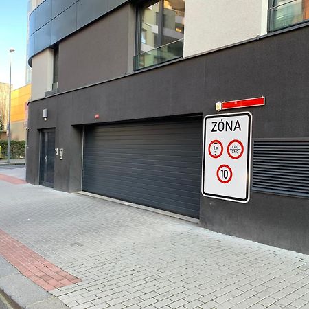 Vit Apartment - Free Parking - O2 Arena Praga Zewnętrze zdjęcie