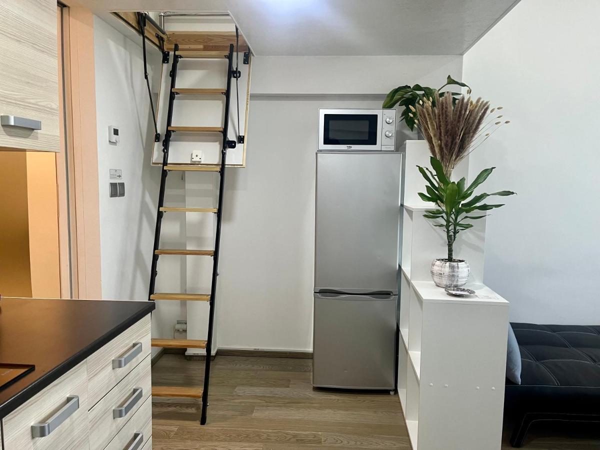 Vit Apartment - Free Parking - O2 Arena Praga Zewnętrze zdjęcie